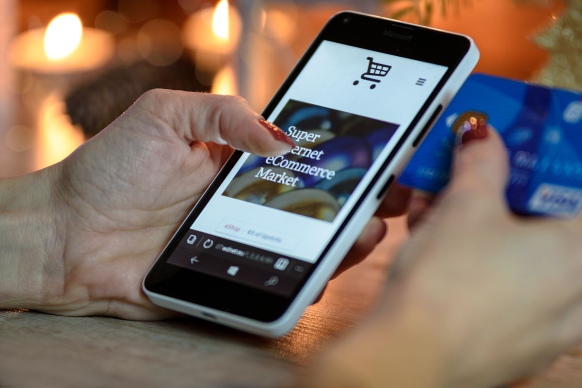 Retail fulfillment and marketplace shipping
